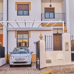  Holiday home La Casa Del Barrio -